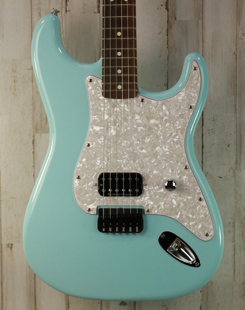 fender-used-fender-tom-delonge