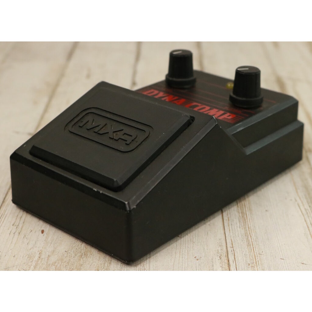 VINTAGE MXR Dyna Comp (020) - Mountain Music Exchange VINTAGE MXR Dyna Comp (020) - Mountain Music Exchange