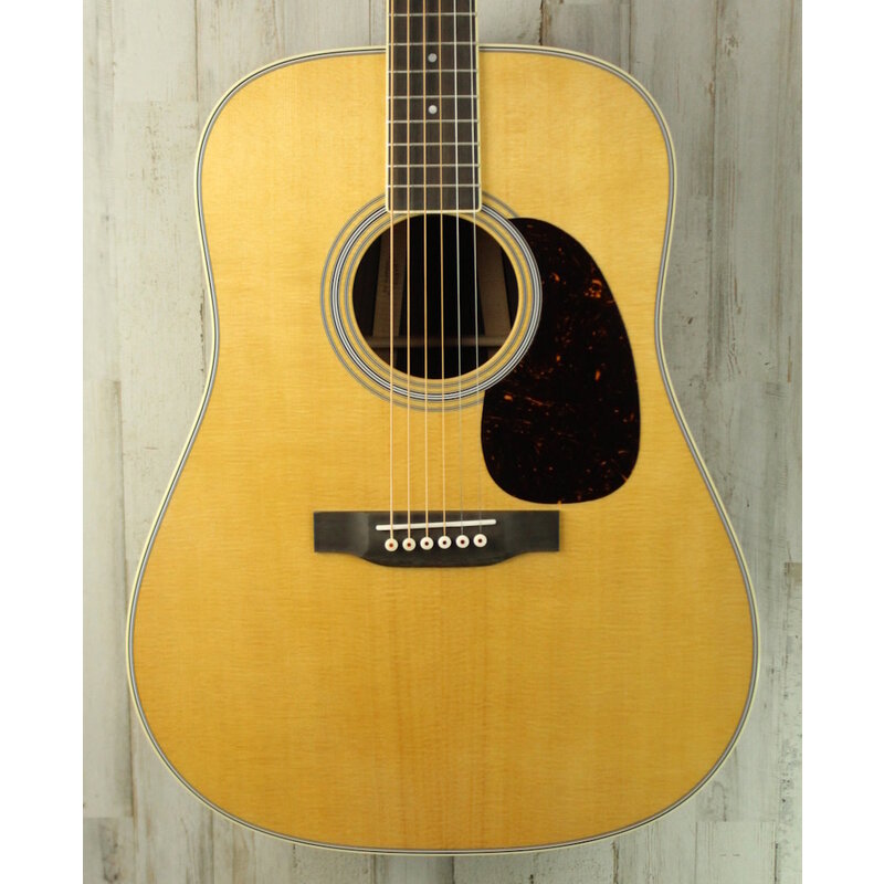Martin NEW 2025 Martin Standard Series D-35 - Natural w/ Aging Toner (446)