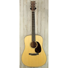 Martin NEW 2025 Martin Standard Series D-18 - Natural w/ Aging Toner (349)