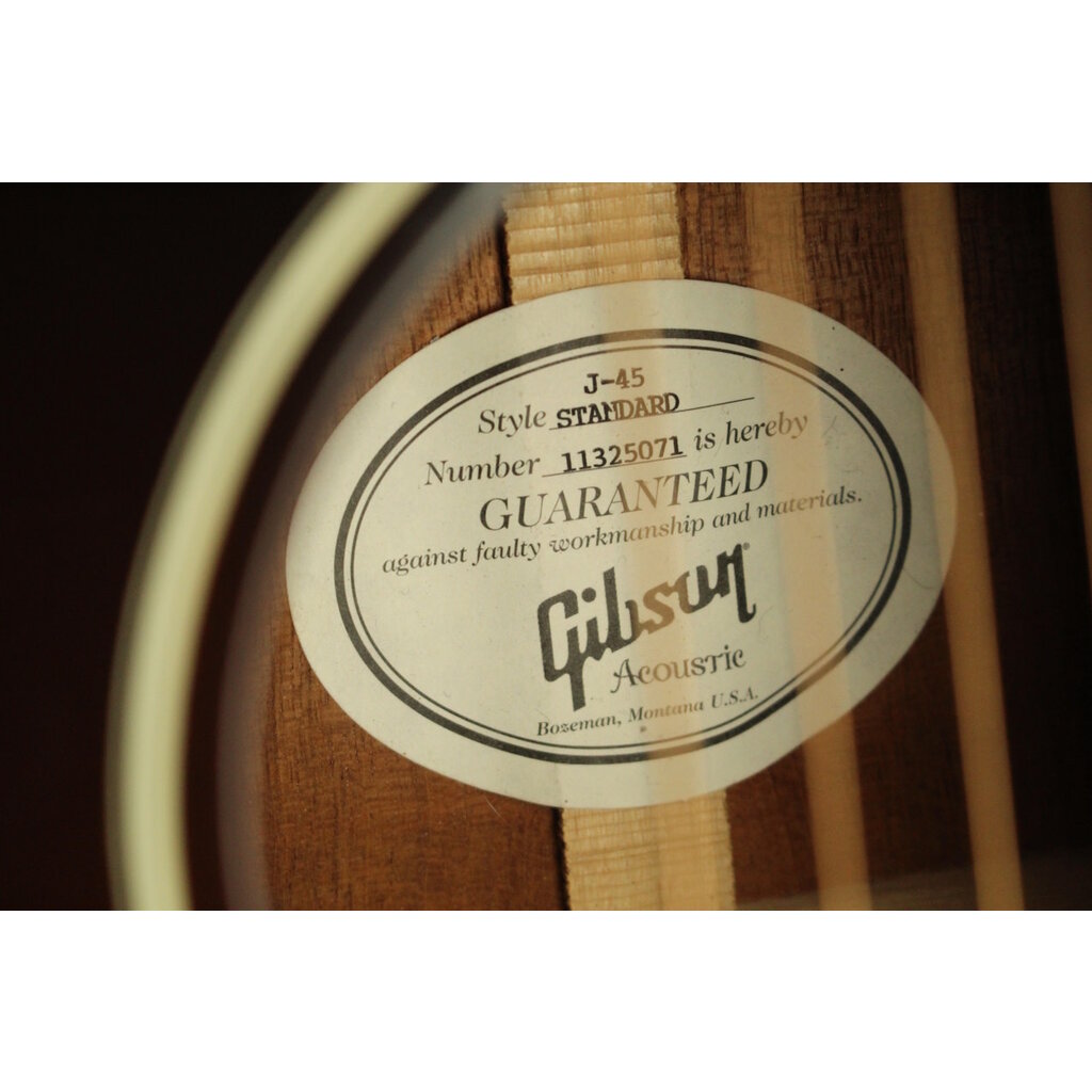 Gibson USED 2015 Gibson J-45 Standard (071)