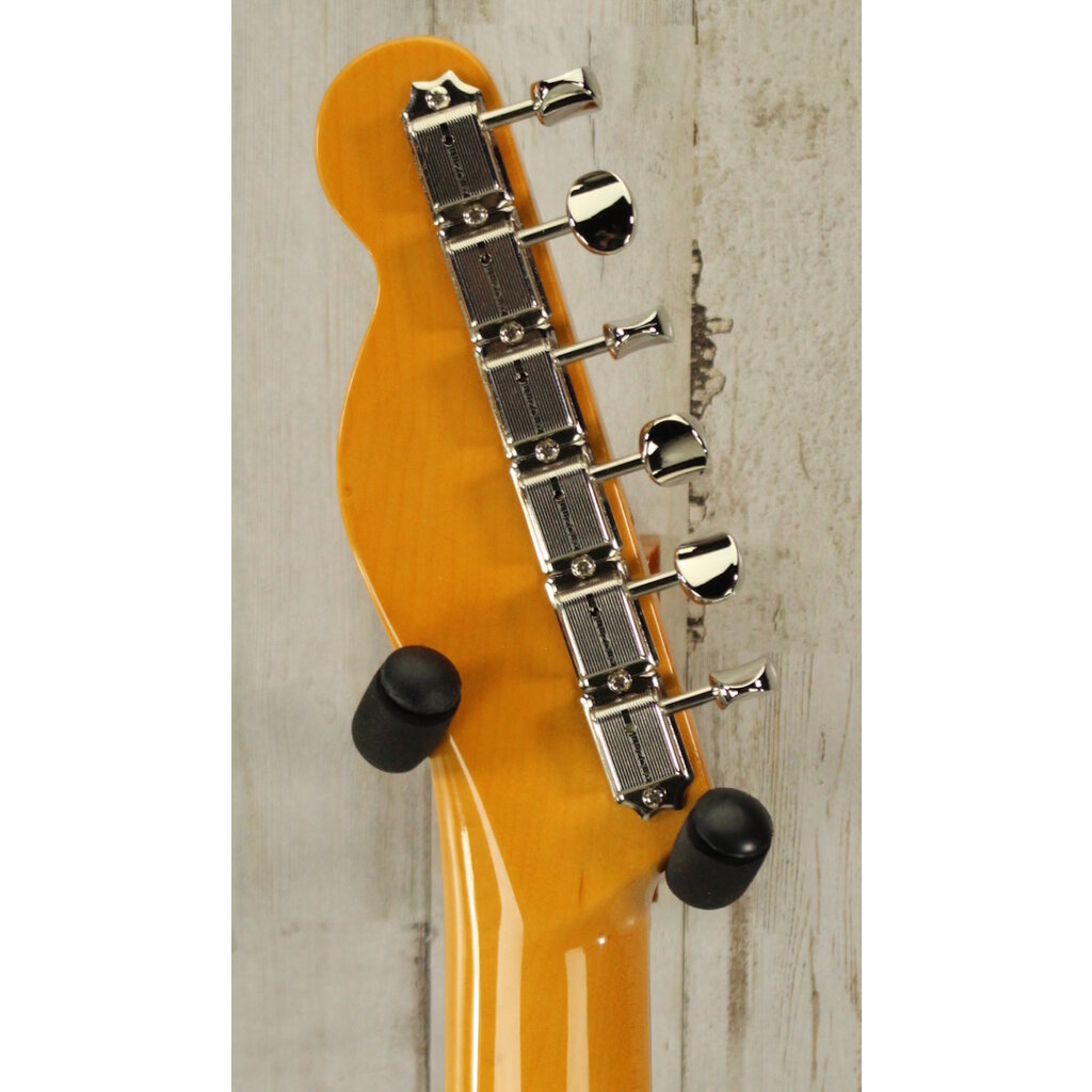 Fender DEMO Fender American Vintage II 1963 Telecaster - 3-Color Sunburst (480)