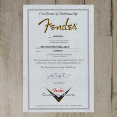 Fender NEW Fender Custom Shop NAMM Limited Edition 1962 Stratocaster - Heavy Relic - Aged Olympic White (434)