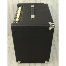 Fender DEMO Fender Rumble 40 (188)