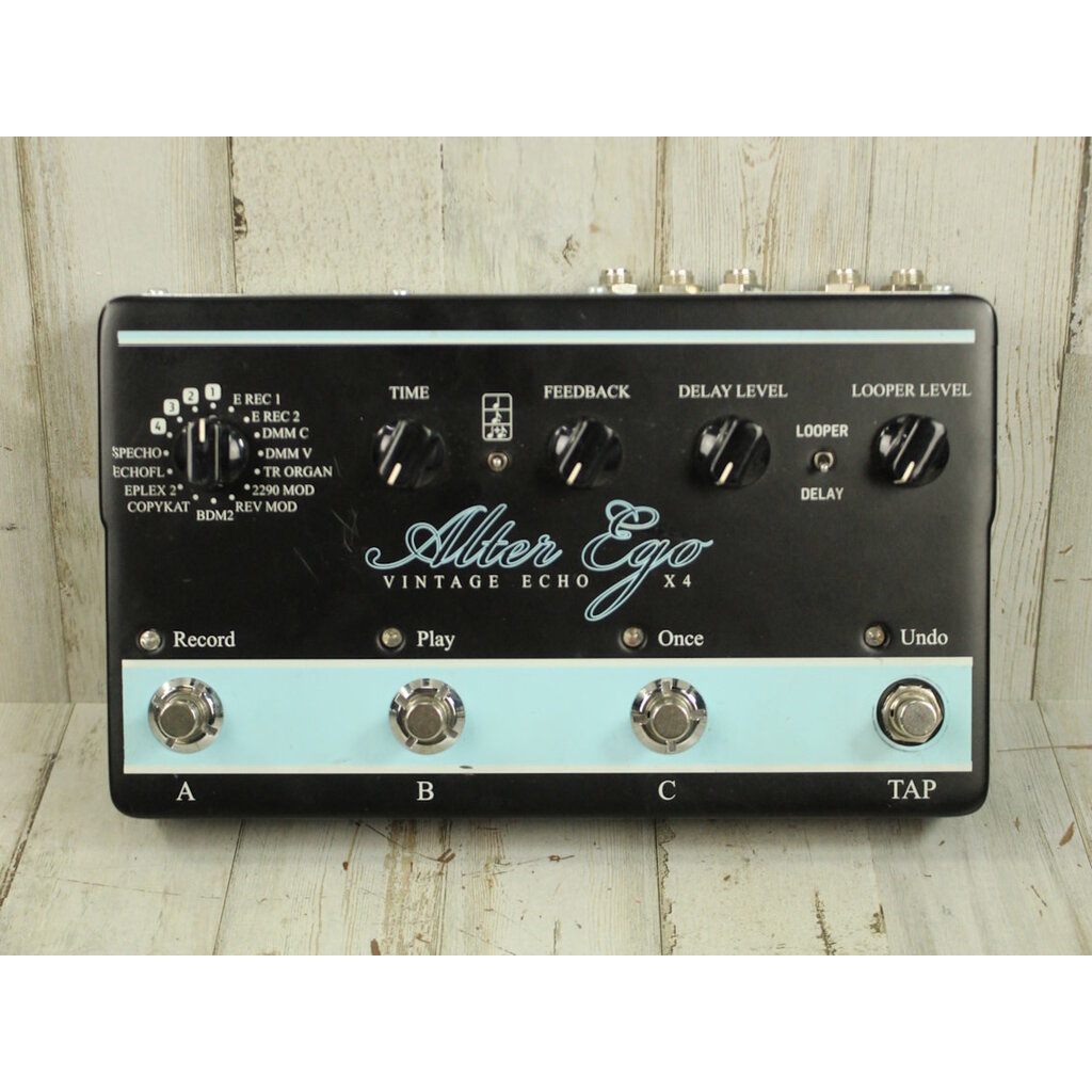 TC Electronic USED TC Electronic Alter Ego X4 (010)