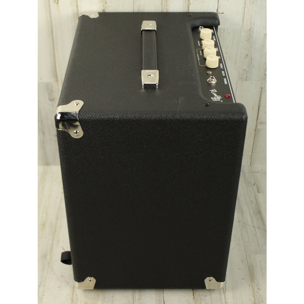 Fender DEMO Fender Rumble 25 (555)