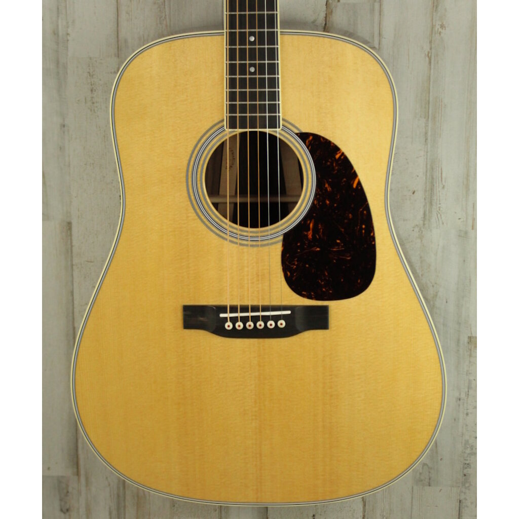 Martin NEW 2025 Martin Standard Series D-35 - Natural w/ Aging Toner (475)