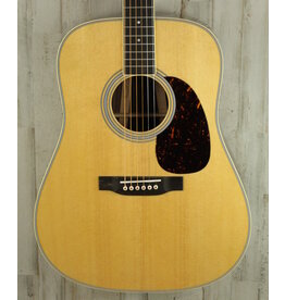 Martin NEW 2025 Martin Standard Series D-35 - Natural w/ Aging Toner (475)