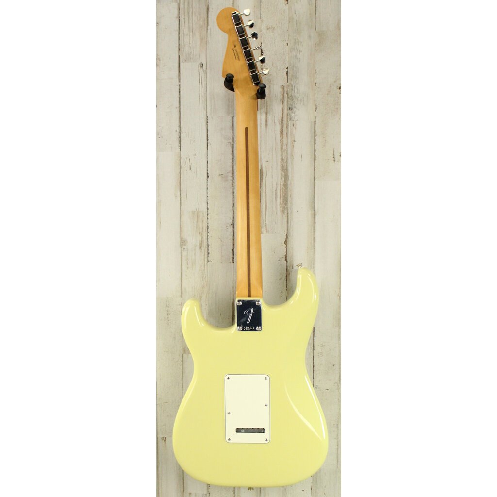 Fender DEMO Fender Player II Stratocaster HSS - Hialeah Yellow (827)