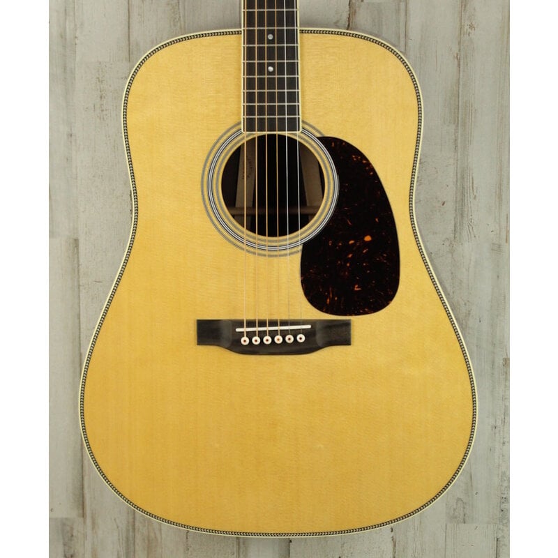 Martin NEW 2025 Martin Standard Series HD-35 - Natural w/ Aging Toner (040)