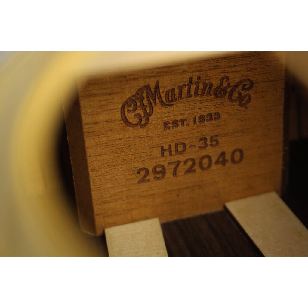Martin NEW 2025 Martin Standard Series HD-35 - Natural w/ Aging Toner (040)
