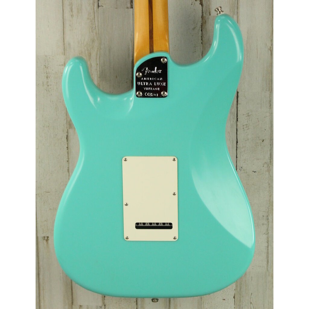 Fender NEW Fender American Ultra Luxe Vintage '60s Stratocaster HSS - Sea Foam Green (874)
