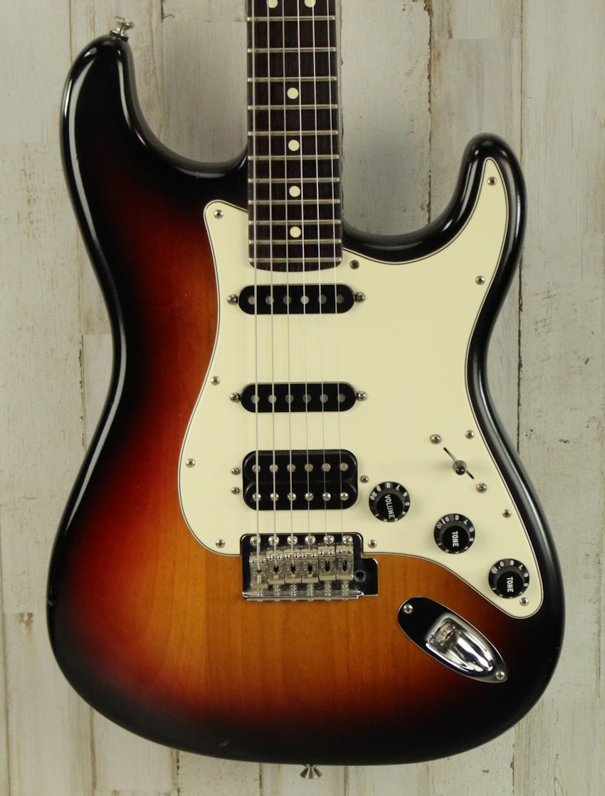 【送料込】Fender Highway One Stratocaster Fender Highway One Stratocaster 2002 - 2005 | Reverb