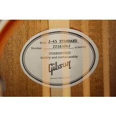 Gibson NEW Gibson J-45 Standard - Heritage Cherry Sunburst (067)