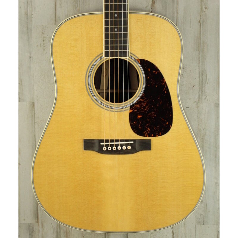 Martin NEW 2025 Martin Standard Series D-35 - Natural w/ Aging Toner (104)