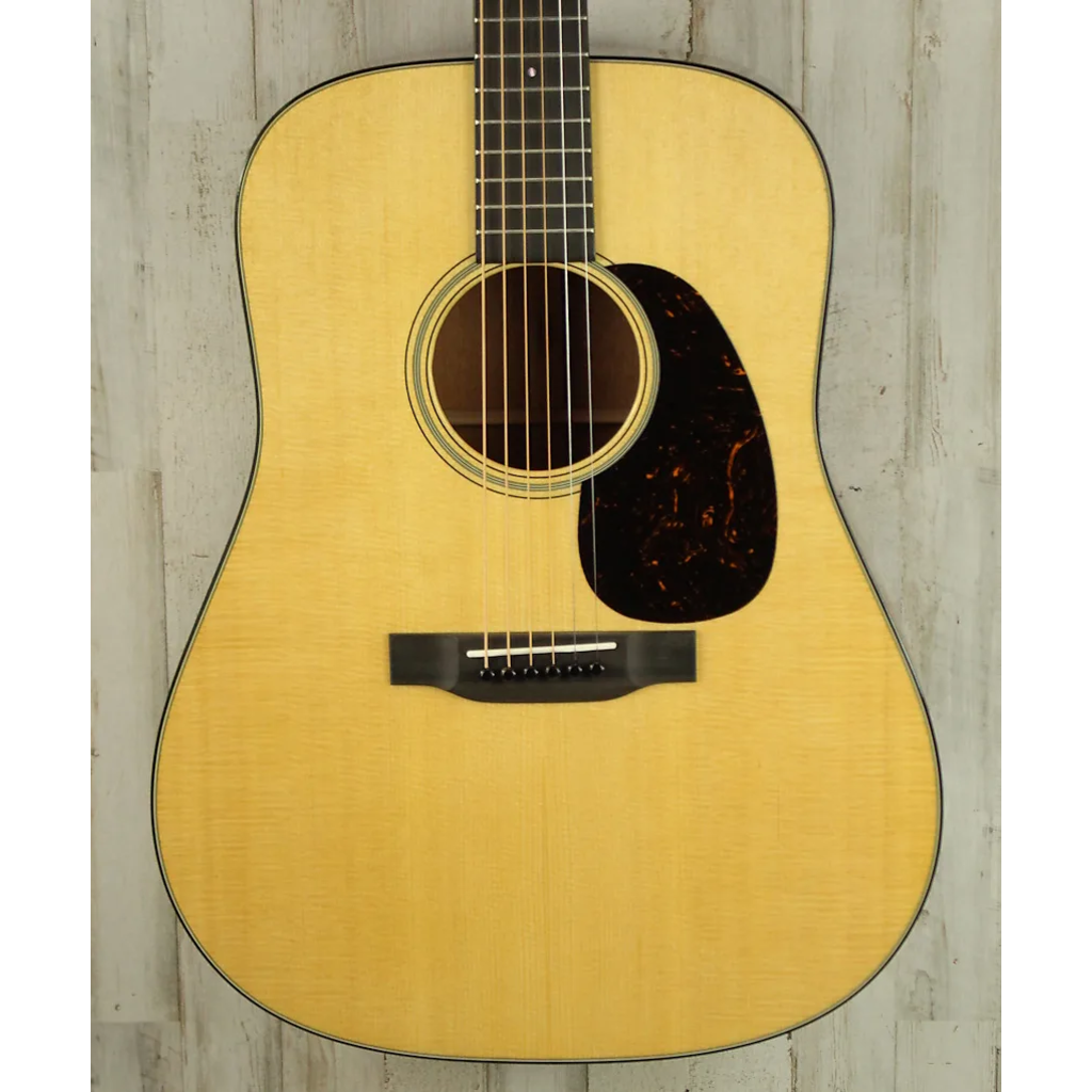 Martin DEMO 2025 Martin Standard Series D-18 - Natural w/ Aging Toner (028)