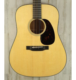 Martin NEW 2025 Martin Standard Series D-18 - Natural w/ Aging Toner (258)