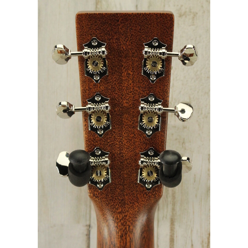 Martin NEW 2025 Martin Standard Series D-18 - Natural w/ Aging Toner (258)