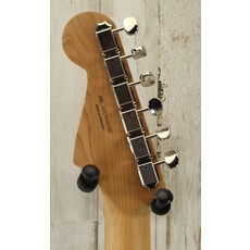 Fender DEMO Fender Limited Edition Player II Stratocaster - Olympic White (520)