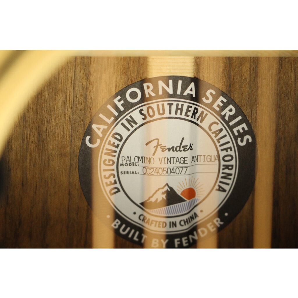 Fender DEMO Fender Limited Edition California Vintage Palomino - Antigua (077)
