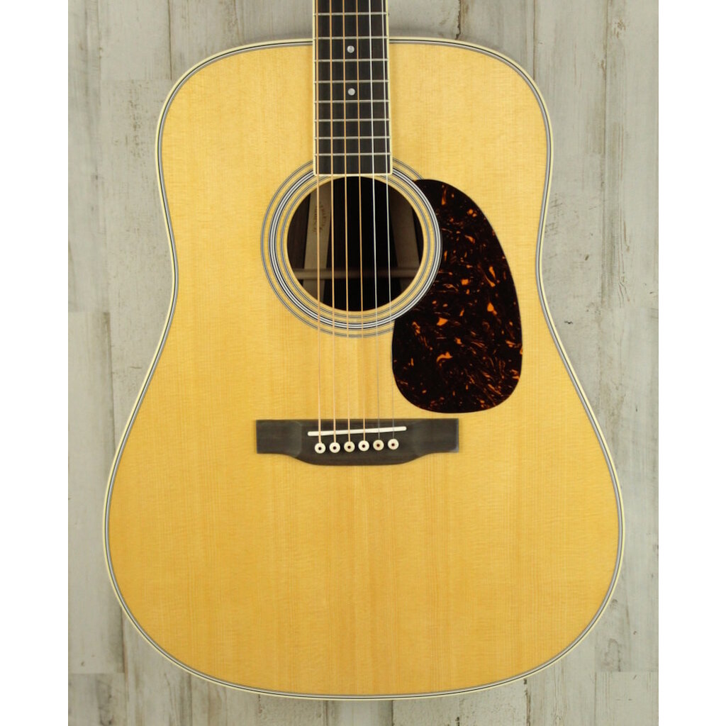 Martin NEW 2025 Martin Standard Series D-35 - Natural w/ Aging Toner (664)