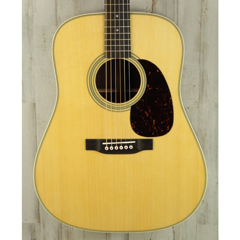Martin NEW 2025 Martin Standard Series D-28 - Natural w/ Aging Toner (426)