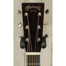 Martin NEW 2025 Martin Standard Series D-28 - Natural w/ Aging Toner (426)