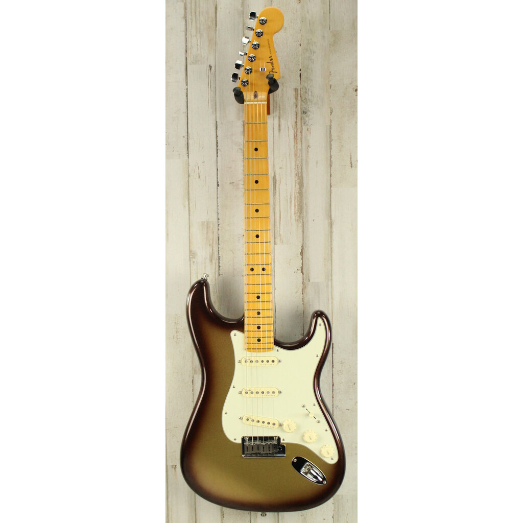 Fender USED Fender American Ultra Stratocaster (724)