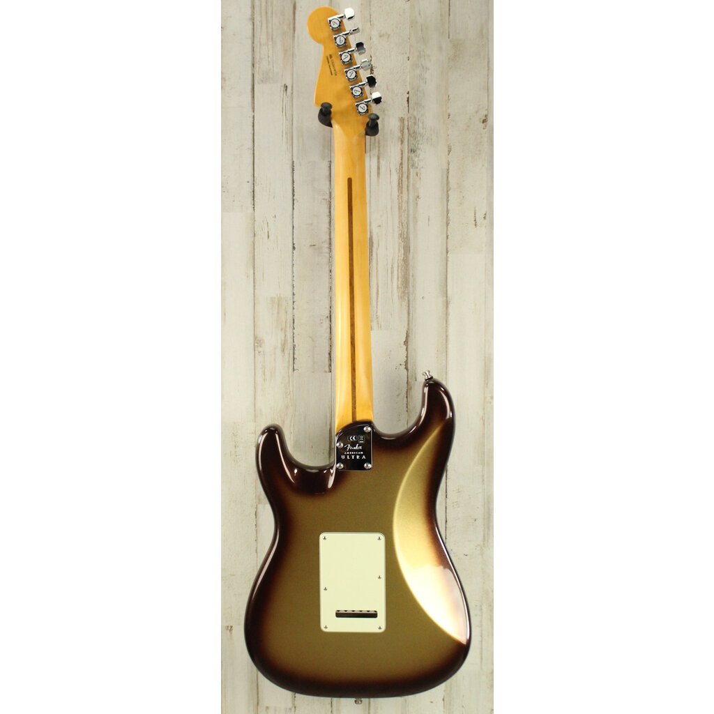 Fender USED Fender American Ultra Stratocaster (724)