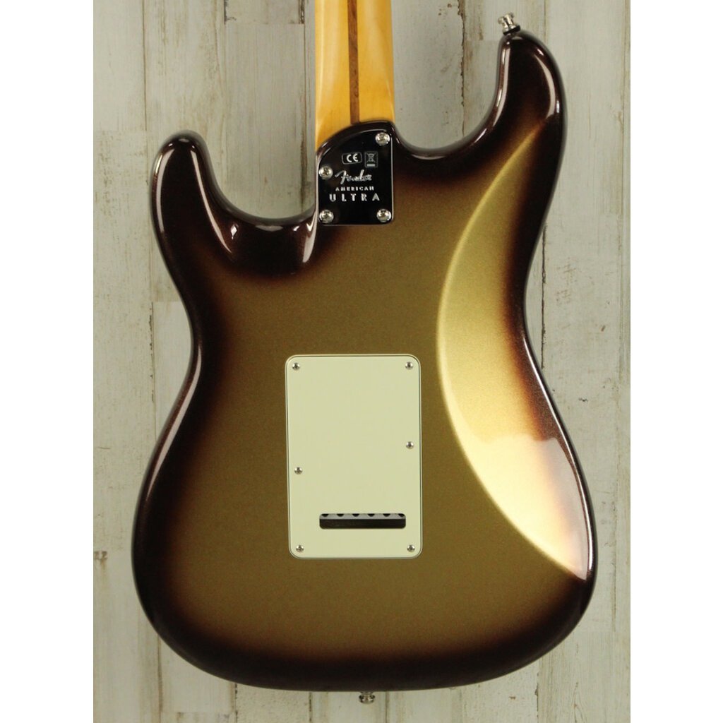 Fender USED Fender American Ultra Stratocaster (724)