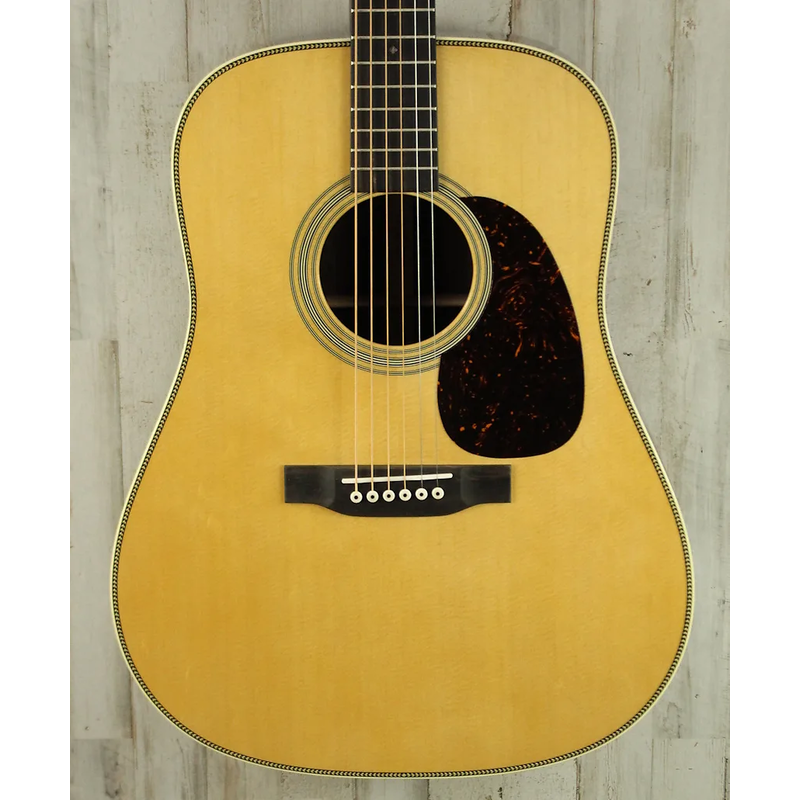 Martin NEW 2025 Martin Standard Series HD-28 - Natural w/ Aging Toner (577)