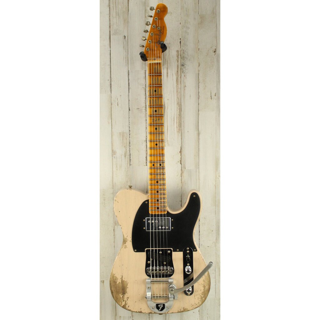 Fender NEW Fender CuNiFe Blackguard Bigsby Tele Heavy Relic - Dirty White Blonde (039)