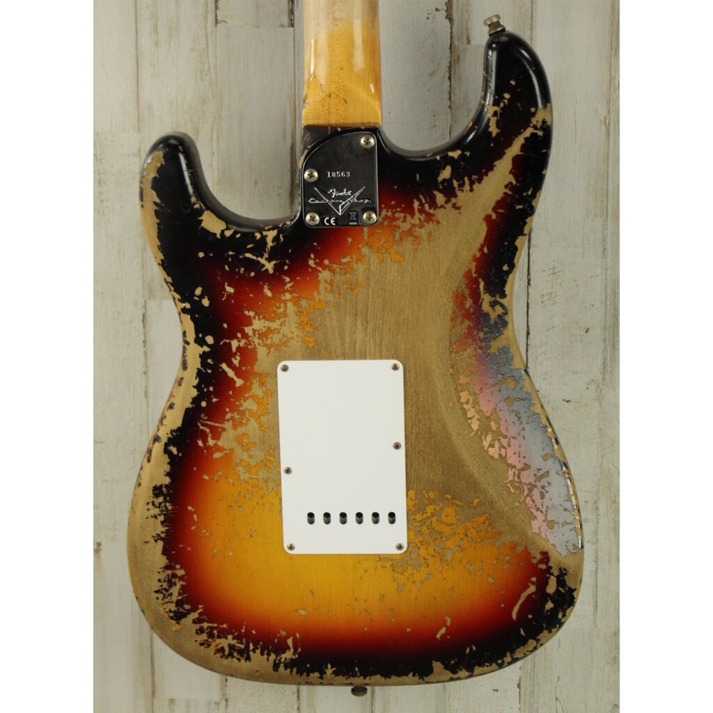 Fender NEW Fender 2025 Strat Pro Super Heavy Relic - 3-Color Sunburst (563)