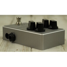 Darkglass Electronics USED Dark Glass Electronics Vintage Microtubes (040)