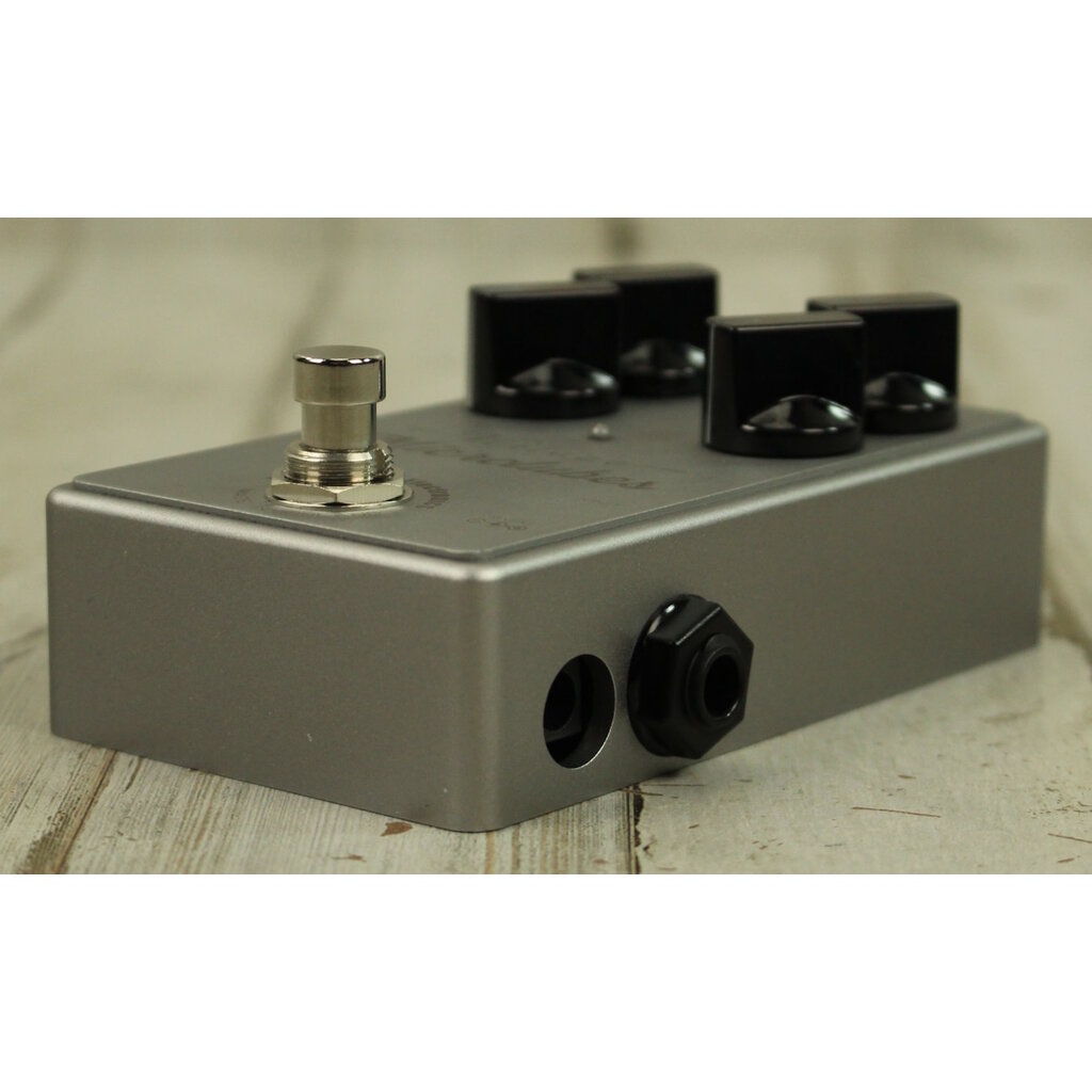 Darkglass Electronics USED Dark Glass Electronics Vintage Microtubes (040)