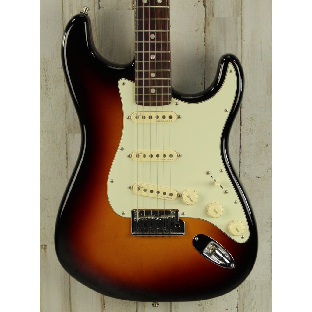 Fender USED 2022 Fender American Ultra Stratocaster (171)