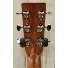 Martin NEW 2025 Martin Standard Series HD-28 - Natural w/ Aging Toner (297)