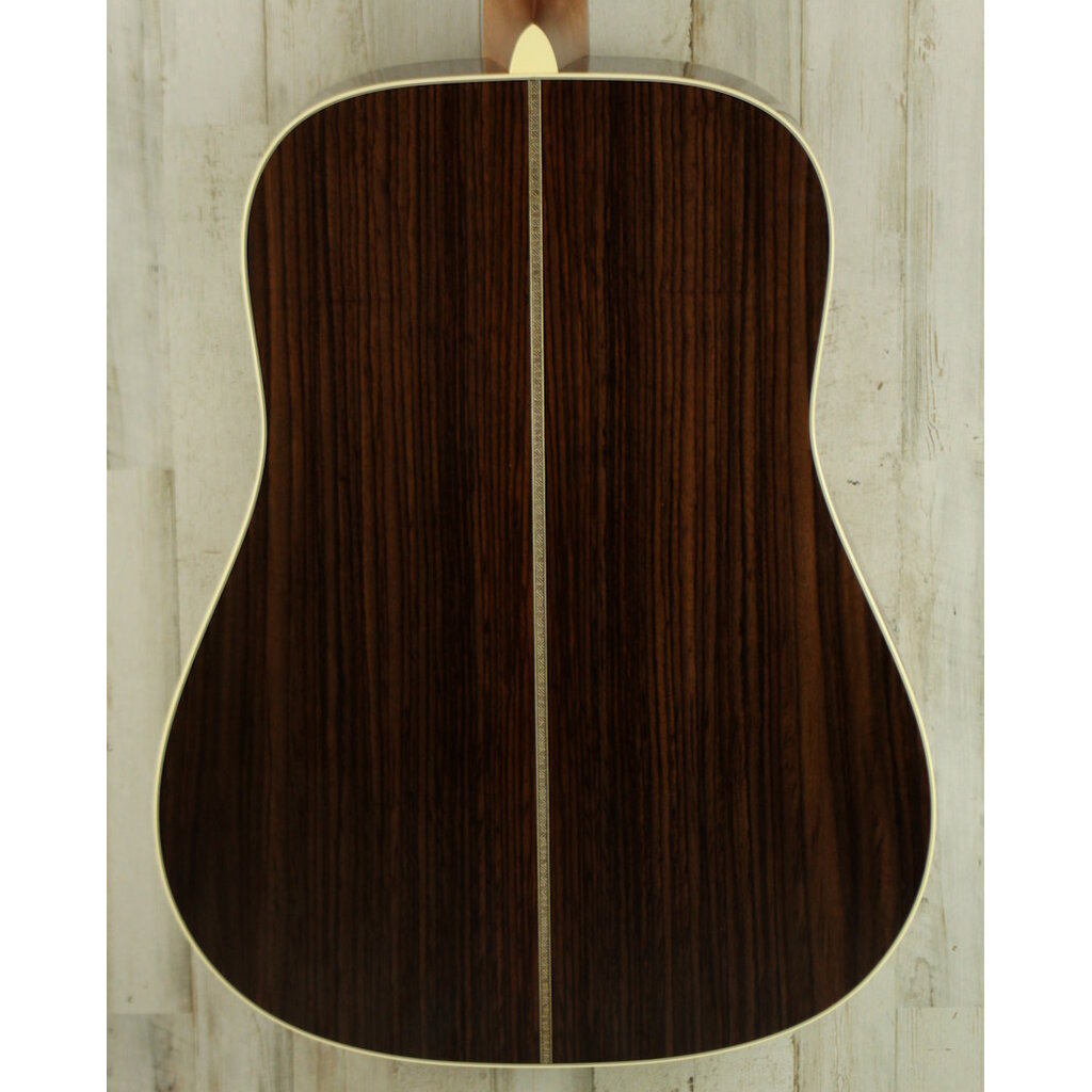 Martin NEW 2025 Martin Standard Series HD-28 - Natural w/ Aging Toner (300)