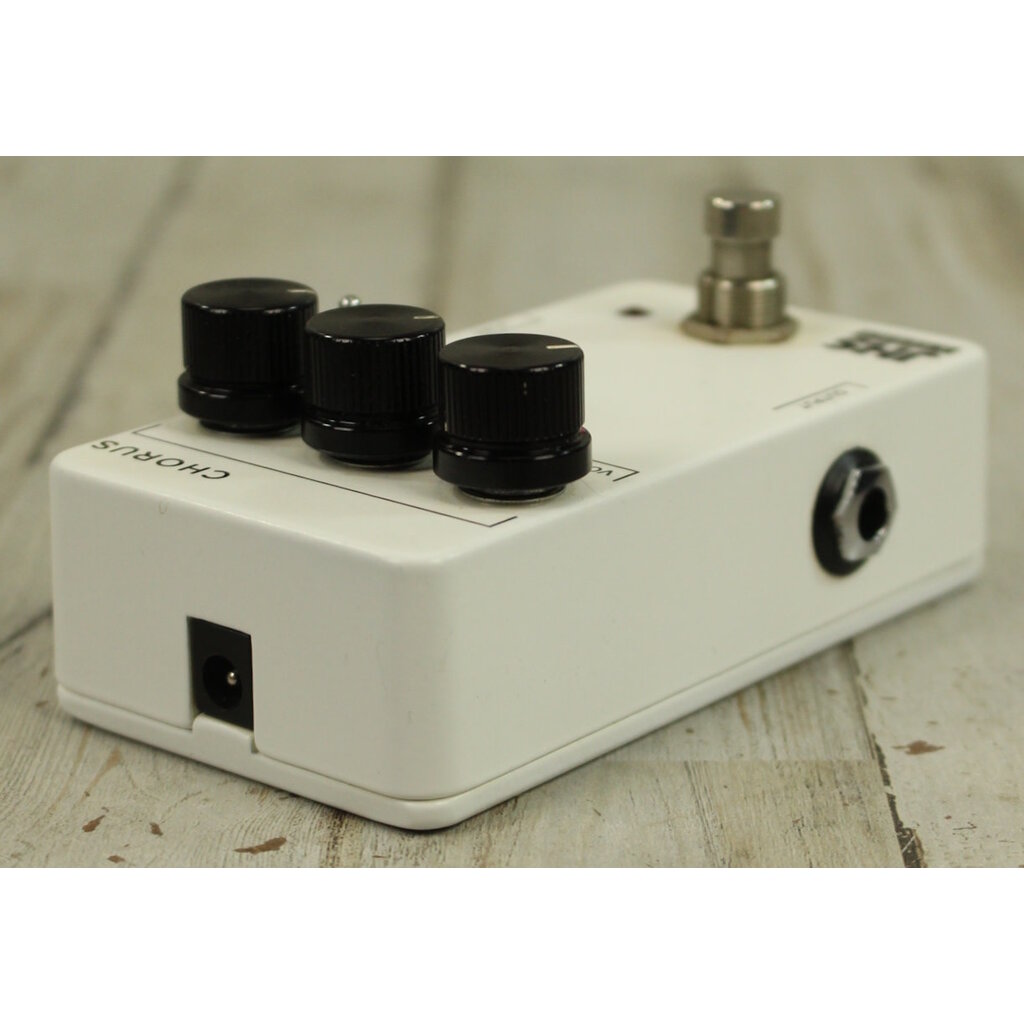 JHS USED JHS 3 Series Chorus (010)