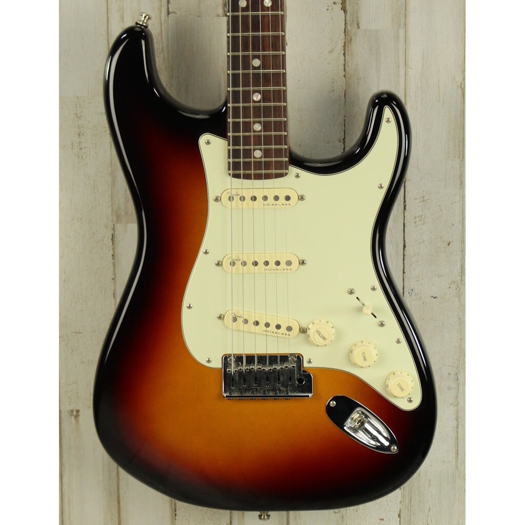 Fender USED 2022 Fender American Ultra Stratocaster (171)