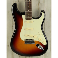 Fender USED 2022 Fender American Ultra Stratocaster (171)
