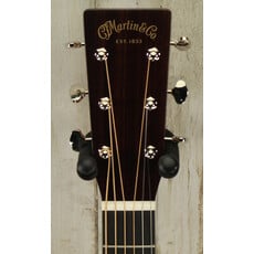 Martin NEW 2025 Martin Standard Series D-18 - Natural w/ Aging Toner (686)