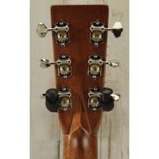 Martin NEW 2025 Martin Standard Series D-28 - Natural w/ Aging Toner (107)