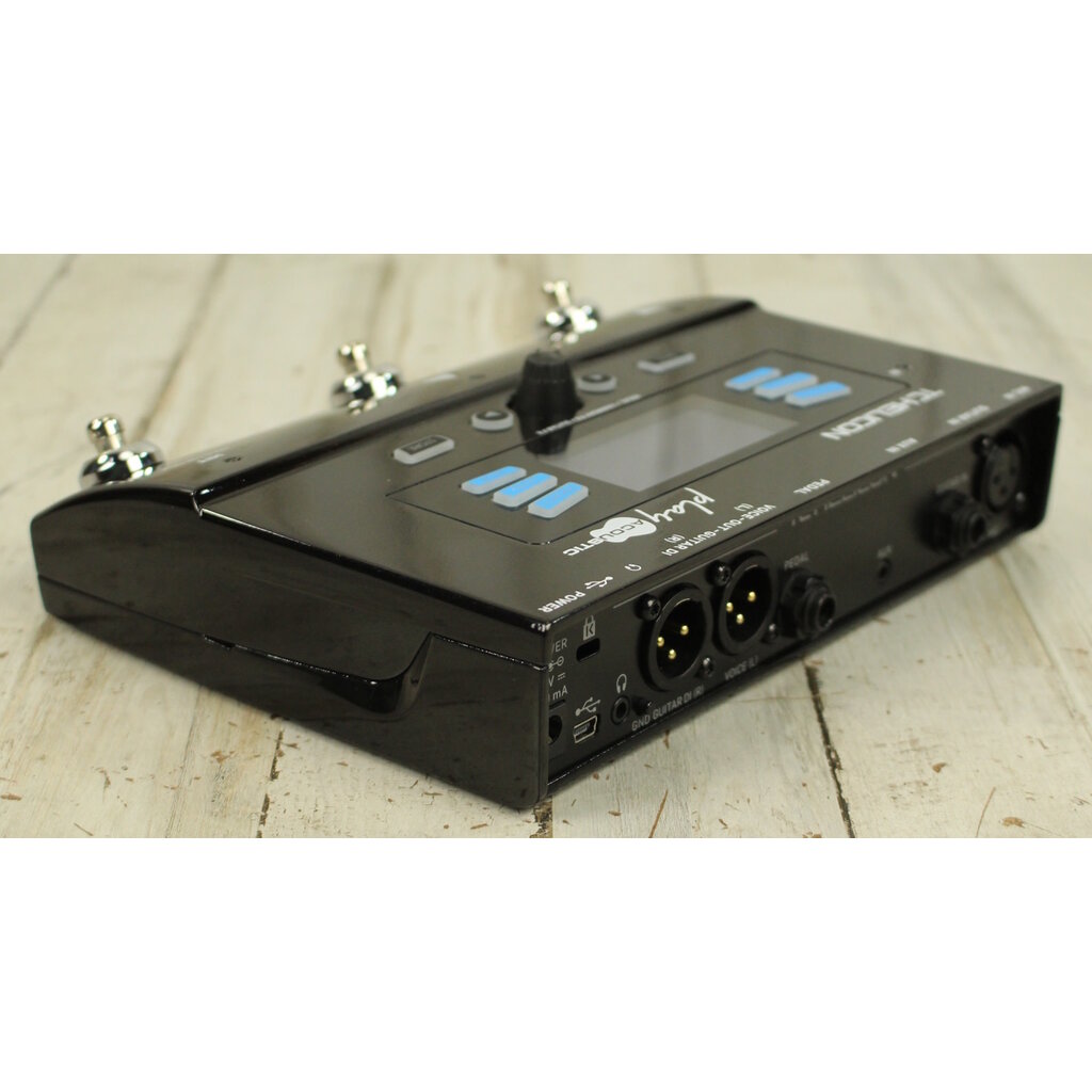 TC Helicon USED TC Helicon Play Acoustic (130)