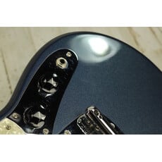 Fender USED Fender Kurt Cobain Mustang (465)
