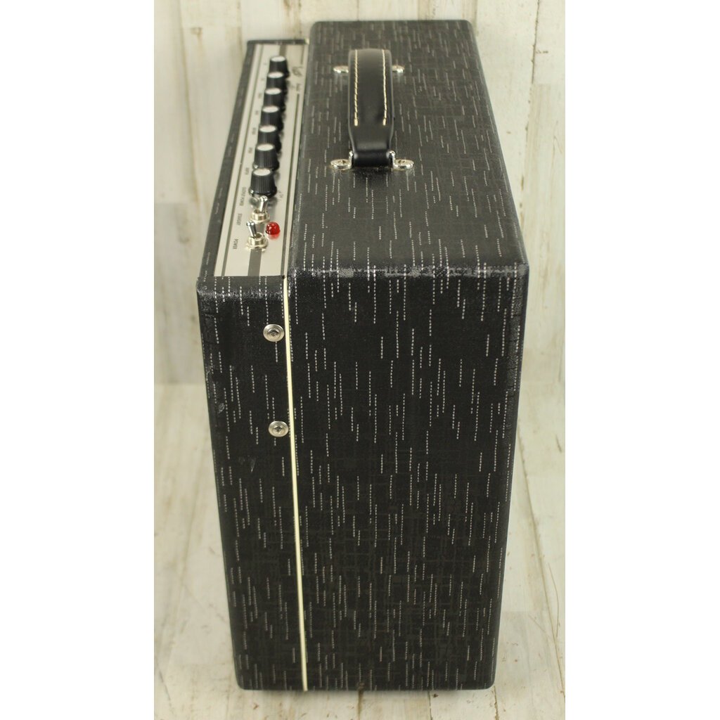 Supro USED Supro Amulet 112 (005)