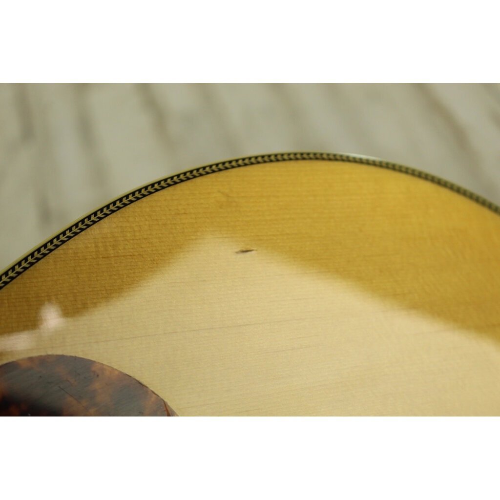 Alvarez USED Alvarez MF60CEOM (689)