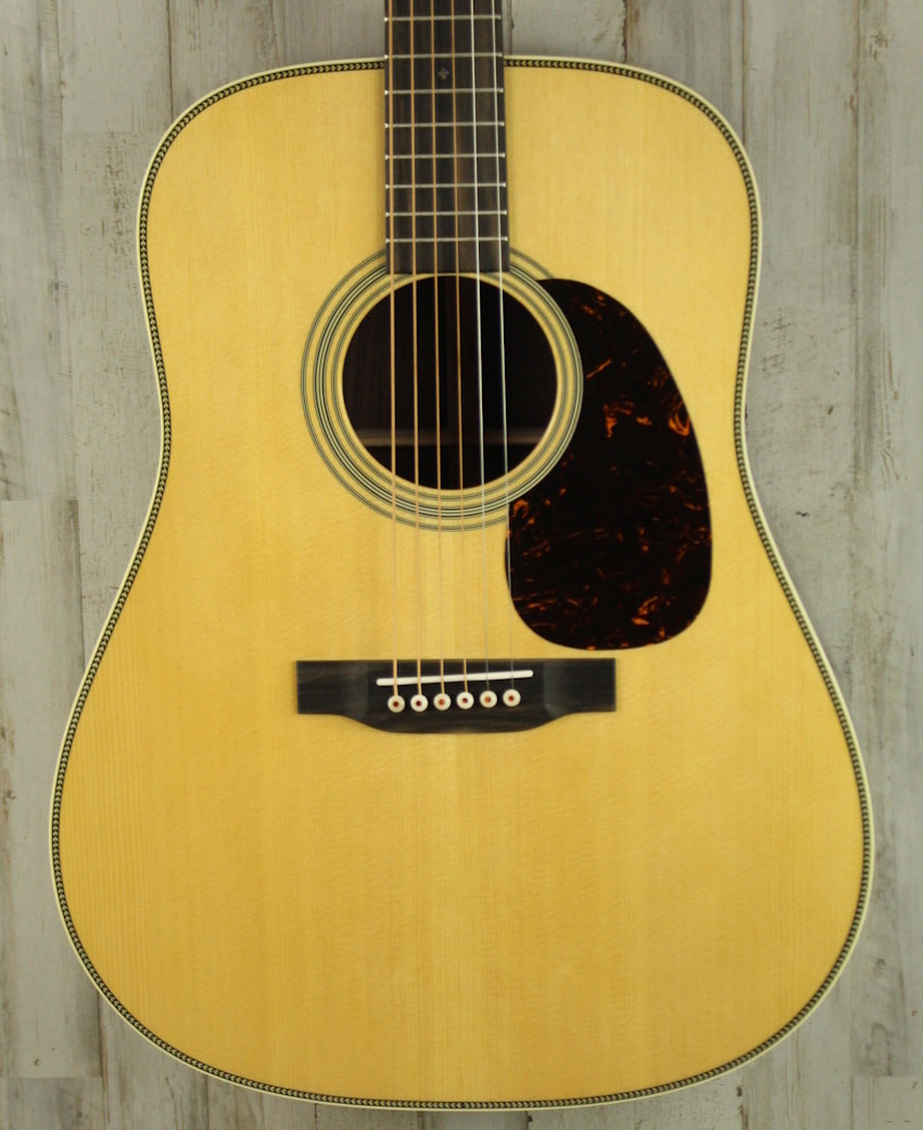NEW 2025 Martin Standard Series HD-28 - Natural w/ Aging Toner