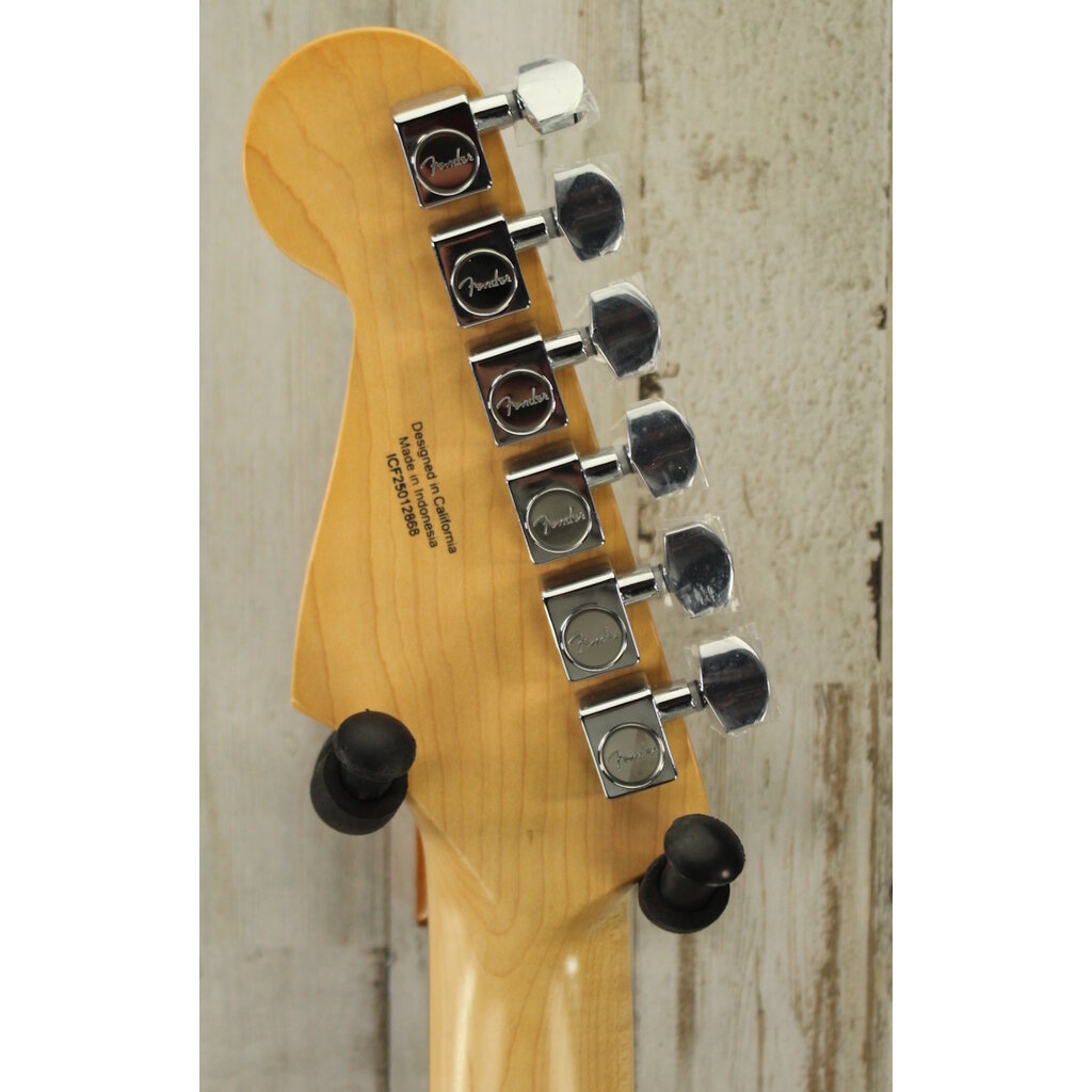 Fender DEMO Fender Standard Stratocaster - Aqua Marine Metallic (868)