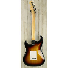 Fender DEMO Fender Standard Stratocaster - 3-Color Sunburst  (489)